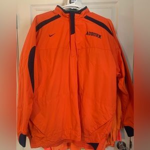 Men’s Size XL Nike Sport Auburn Tigers zippered pullover/ hoodie